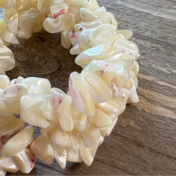 VINTAGE 1950s Sea Shell stretch cuff bracelet - Picture 8 of 16